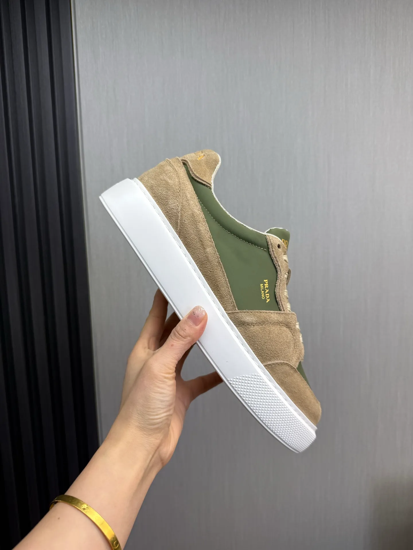 Factory price 560💰 [PRADA] Men’s shoes are popular in the counter, official website is synchronized, 1 high-quality shipment ✔️Original cowhide + cowhide lining, 1🆚1 replica, original sole, 38-45 (45 customized, non-refundable)